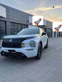 ميتسوبيشي اوتلاندر • ٢٠٢٣ • فول مواصفات