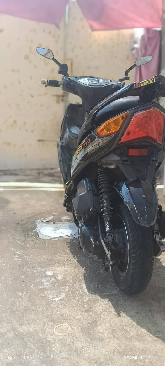 سلام عليكم دراجه سيام فايتر دراجه نضيفه مابيه اي نقص ااتخبل الدراجه نوزل الاستفسار. السعر 350/ ***********
