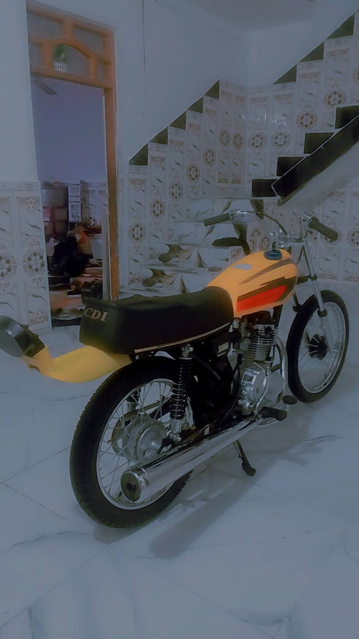 سلام عليكم مرخصه مدير الكروب دراجه اربعه كير للبيع تعمير جديد كله 26 وشاصي 15 صارلهاا 18 يوم من عمرتهاا مرتين مدللهاا دهن دراجه جديده بل لايلون كفاله سعرهاا مليون وبيهاا مجال رقمي
***********
***********
