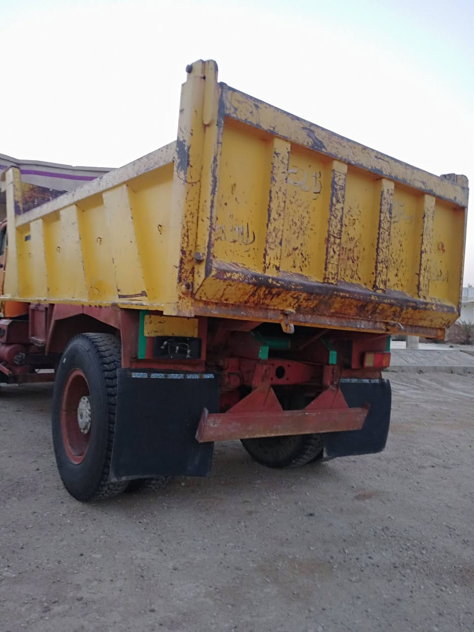 اسلام عليكم
مكفول بالنشر 
كلابه مايلر 
موديل 82
رقم الانبار 
مكان سياره الانبار ناحيه الوفاء 
السعر و الاستفسار أكثر 
ع رقم ***********
