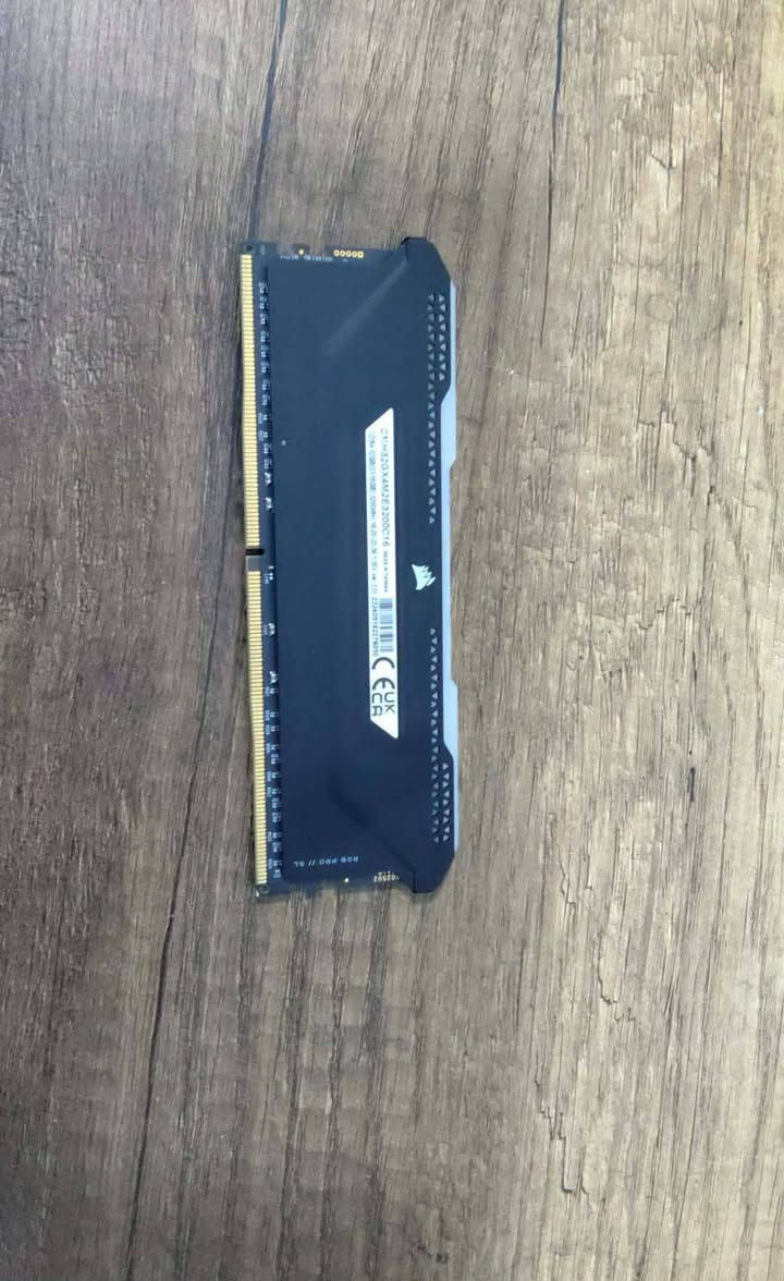 سلام عليكم. قطع pc للبيع
رامات

T-force ddr4 3200hz 16×1
100الف

T-force ddr4 3200hz 16×1
100الف 

corsair ddr4 3200hz 16×1         
110الف

معالج

i512400(بدون حرف) 
150الف

ssd m. 2

addlink 1T gen 3 
100الف

بور سبلاي
 
SPECTRUM 700w 80plus
سعر 50الف 

مكاني موصل ويوجد توصيل لكل المحافظات


**إذا كنت صاحب هذا الإعلان وتريد حذفه لأي سبب، رجاءا أرسل رسالة إلى الدعم الفني**