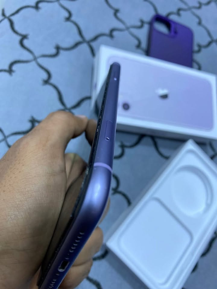 📱 للبيع iPhone 11 لون بنفسجي مميز – نظيف جداً بحاله الوكاله الجهاز وتر بروف
🔹 الجهاز: iPhone 11

🔹 اللون: بنفسجي 

🔹 السعة: 128GB 

🔹 حالة الجهاز: نظيف جداً، استخدام شخصي ومحافظ عليه

🔹 البطارية: 93 ‎%‎

🔹 الجهاز مامفتوح (أصلي وما بي أي خلل)

💜 اللون البنفسجي المميز 

💰 السعر مناسب مقارنة بنظافته ومواصفاته

السعر ب300وبي مجال 

📩 للتواصل خاص 

اتصال ***********
