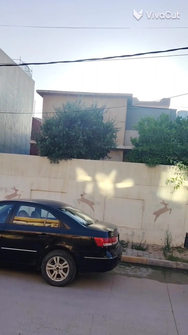 دار للبيع مساحة ٣٠٠م منطقة ٥٥ يباع قطعة بسم شخص واحد قرب مسجد الراشيدين للمعرفه السعر خاص الطفآ الاستفسار الاتصال *********** او مراجعة مكتب النيل2 سايدين كوباني
