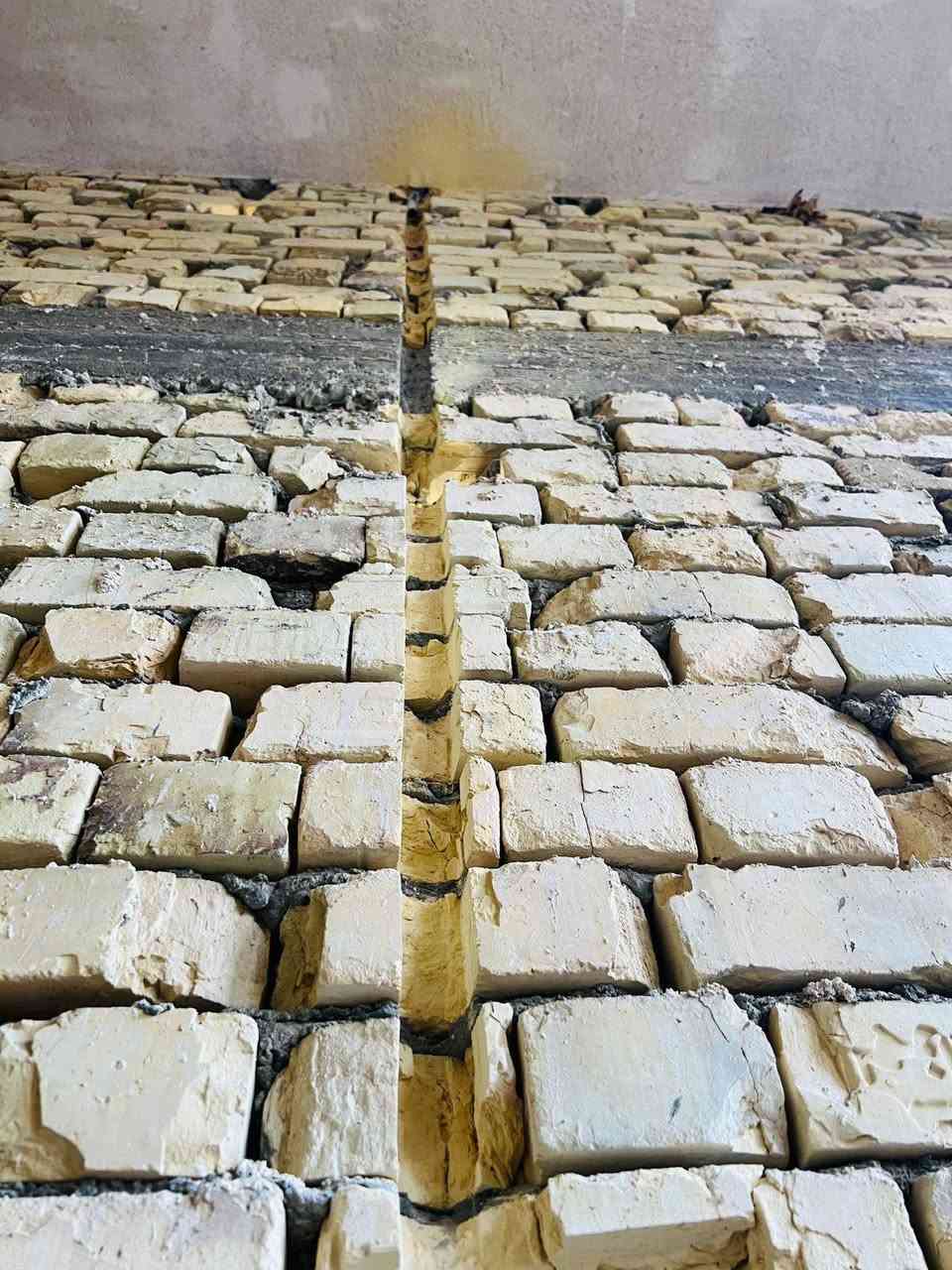 السلام عليكم ورحمة الله وبركاته علي لنشر شبكة المنزل وحفر النزالات كص كوسره  اعملنه مركز  البصرة للاستفسار اتصل ‏‏‪***********‬‏
