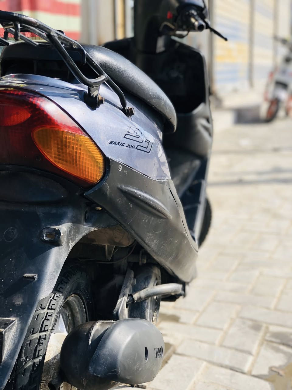 دراجه للبيع ياماها بيجي تسعه زروف 
السعر 400 وبها مجال حك الجيه مكاني  البصره كرمه النجيبيه 
تلفوني ***********
