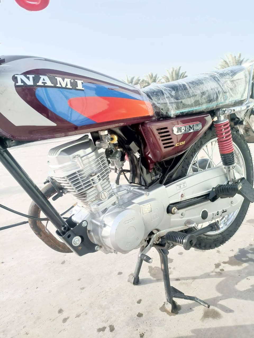 سلام عليكم دراجه البيع ناعمه امتياز اوراق كامله موديل 2025 كفاله عامه كهرباء كله شغاله اتصل وتدلل ***********
