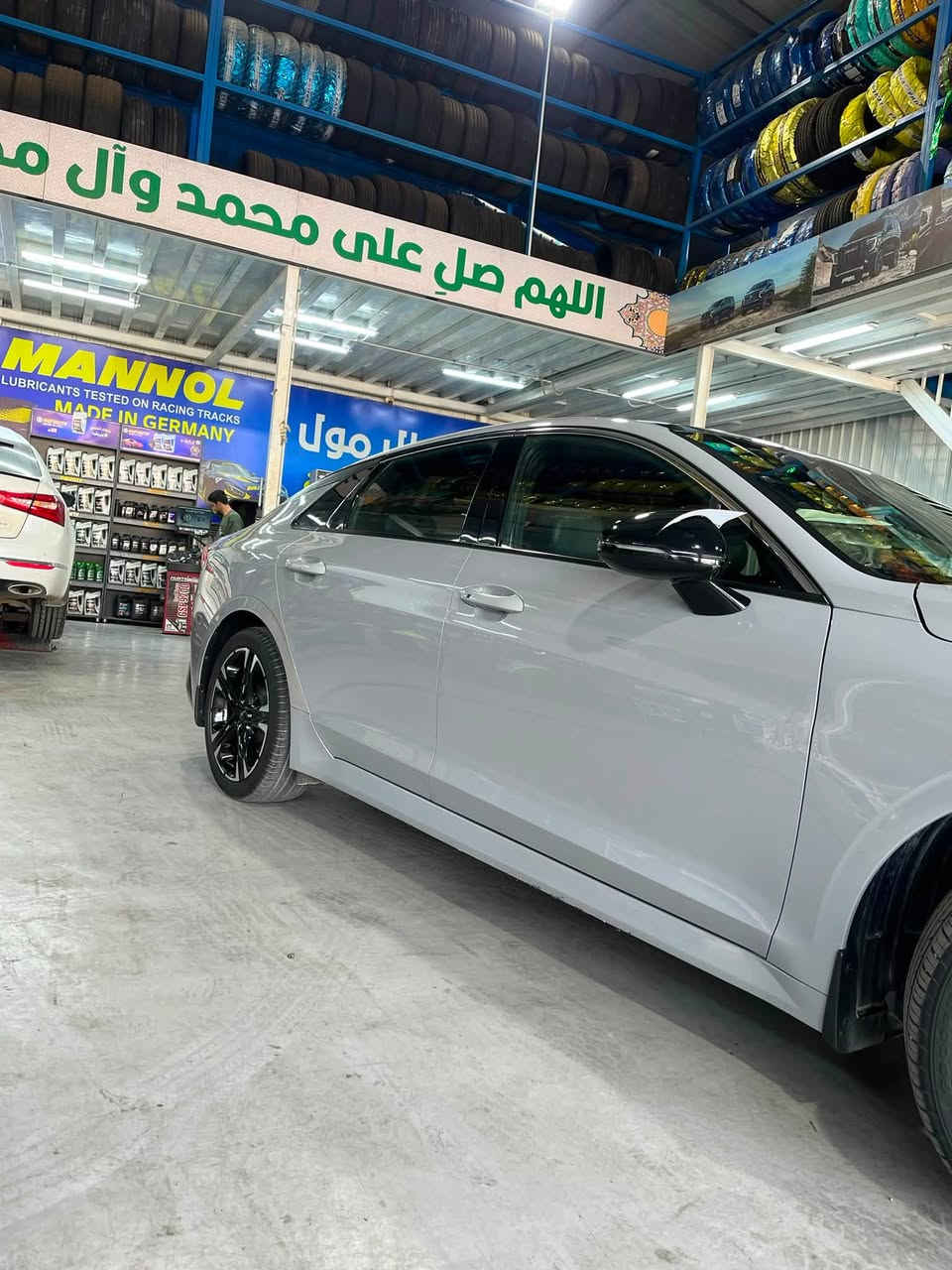 سلام عليكم 

K5 2023 لون سمنتي (مكينه 1600 تيربو ) 
فول موصفات جيتي لاين حادث جاملغ او بنيد 
ماشيه: 38ميل  قابل لزيادة رقم بغداد بسمي 
السعر :175 بيها مجال 
مكانها الشعله 
رقم راعيها :***********
