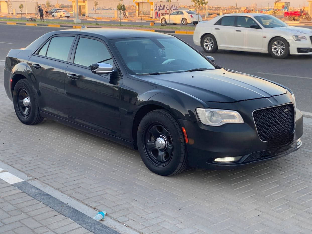 السلام عليكم اوبامه مديل 2019 مسجله 2020 يعني سنه وحده السياره جاهزه مكينه كير حداد تبريد كلهه جاهزه ما نقصهه برغي رقم بغداد تخم تاير صار عشرتيام شاده مابيهه نقص مكانهه بصره وأي استفسار هاذ رقم راعيهه عنده واتساب *********** السياره حلوه كشنات حار بارد وخزن ميموري السياره لمتد حادثهه سرقه
