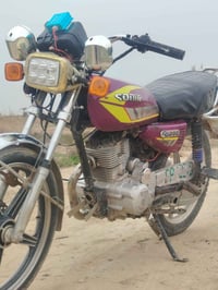 دراجة نارية • مديل ٢٠٢٠