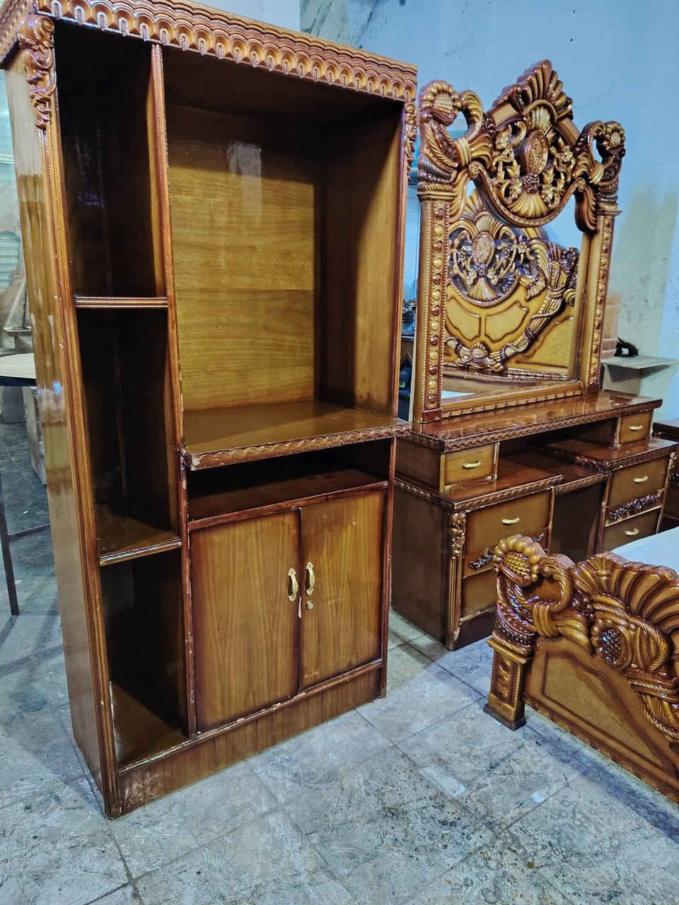 السلام عليكم 900وبيه مجال بصيط تسكام ابو غرق ***********واتساب
