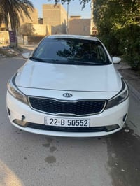 فورتي للبيع مديل 2017 تحويل او وكاله بدون اداخل وبدون ايرباك صور الحاد...