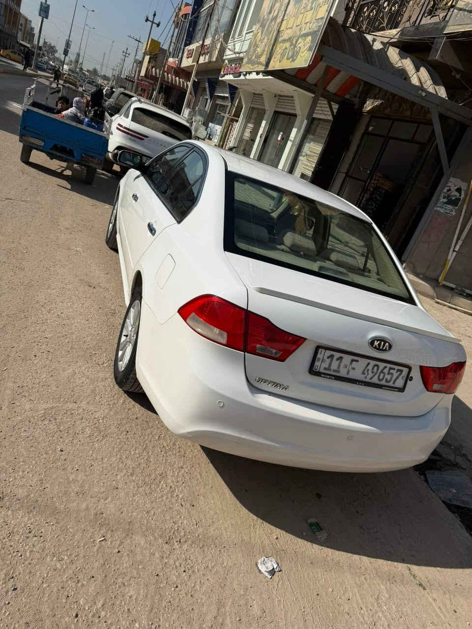 السلام عليكم
للبيع فقط 

اوبتيما 2010 خليجي 

رقم بغداد نكليزي 

فول مواصفات من عده البصمه 

ماشيه 200

السياره جديده أحله من الصوره بعد 

بيها صبغ بل باب وشخط موئشر بل فيديو بل منشور 

السعر 136

مكان الديوانية عفك 

اتصال علا الرقم اني مكلف بل نشر فقط 

‏‪***********‬‏
