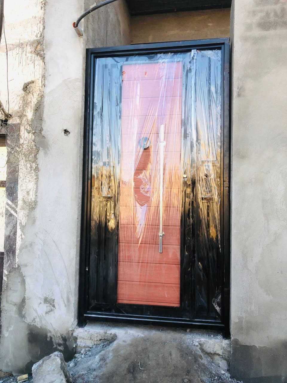 معمل حداده حيدر الصبيحاوي لعمل كافه انواع الأبواب والشبابيك بطرق الفنية الحديثة العنوان بغداد مدينه الصدر قطاع ٤٩ نهايه شارع الداخل قرب كراج الوسط (***********)
