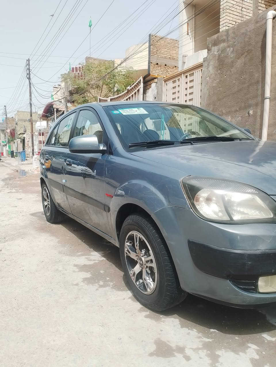 السلام عليكم
كيا ريو موديل 2006 وارد امريكي رقم بغداد انكليزي بسمي مكينة 1600 كير ومحرك مكفولات كهربائيات كلها شغالة تبريد شغال تخم تاير سنوية 2031 صدر جديد حدادية جديدة السيارة فقط الدعامية الأمامية صبغ فقط بدون ايرباك السعر 70 المكان بغداد البلديات الصحفيين  الاستفسار ***********
