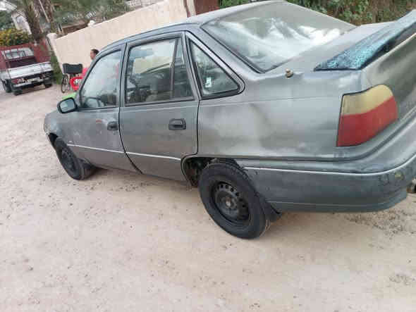 سلوو 1994رقم بغداد مشروع وطني تحويل مباشر  كير وتوو خير من الله محرك خير من الله تايرات جدد كهربائيات كلها شغاله بيها خياسات قليله باتري جديد جام حداديه نظيفه السعر 25 مكاني بغداد المحموديه ناحيه الرشيد ‭0782 229 5229‬
