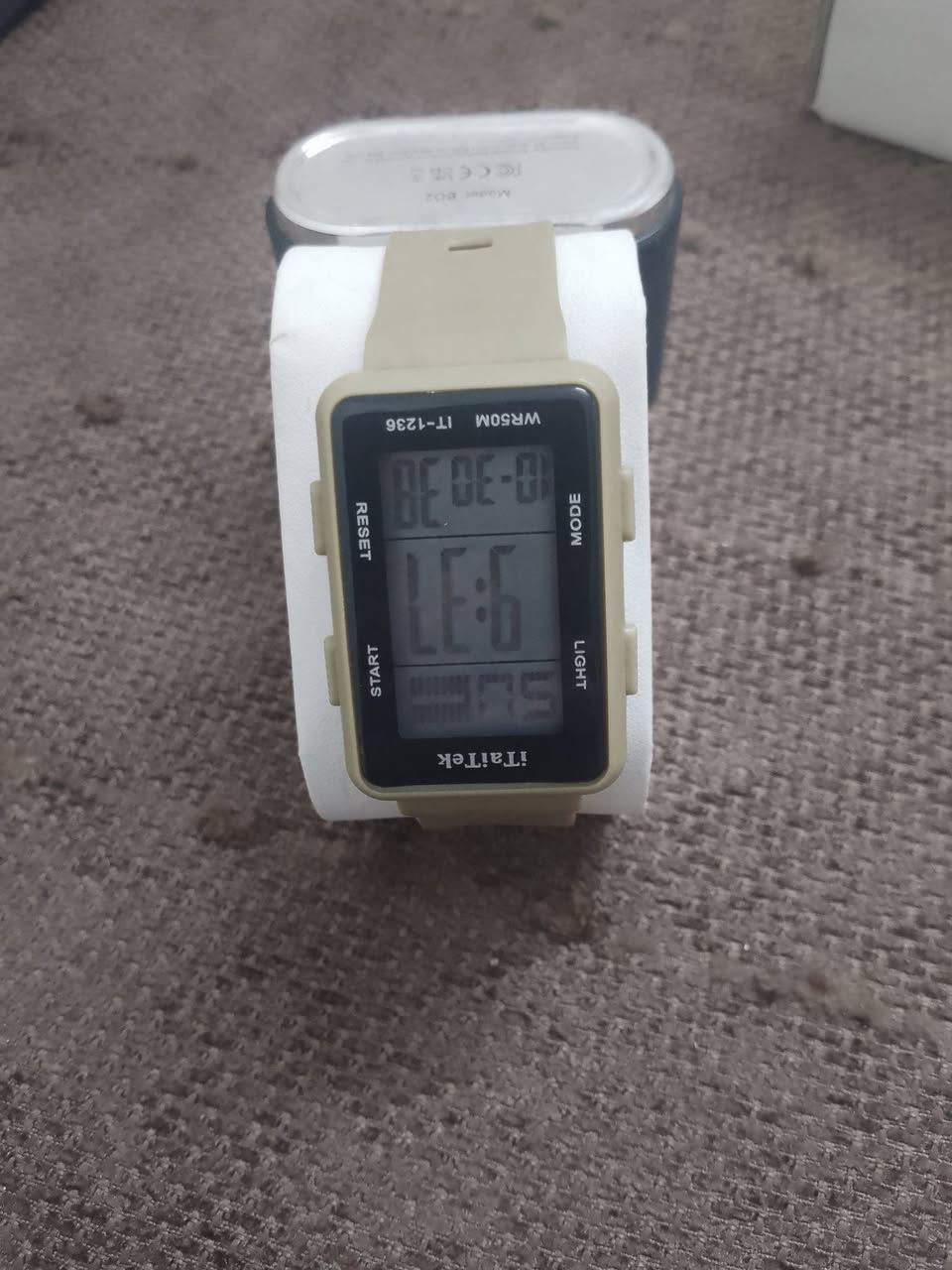 سلام عليكم ساعات لبيع سعر قطعه 5 الاف


**إذا كنت صاحب هذا الإعلان وتريد حذفه لأي سبب، رجاءا أرسل رسالة إلى الدعم الفني**