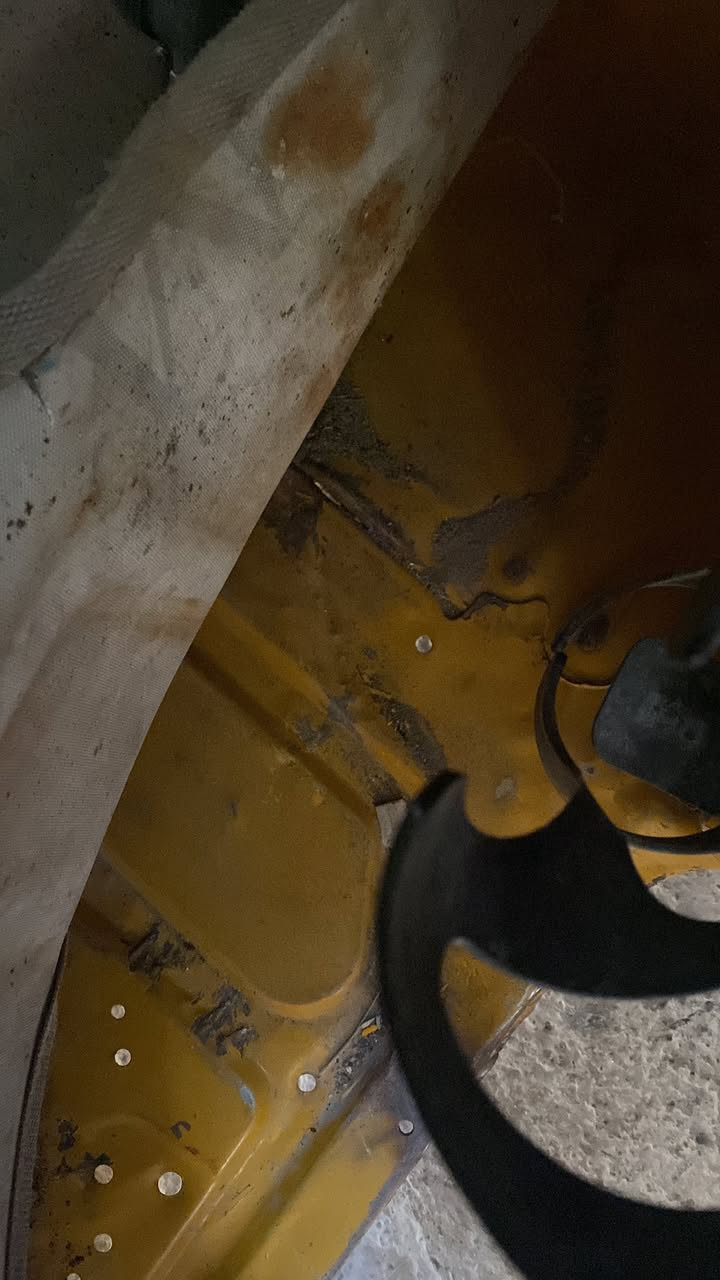 تكتك للبيع مضلع مديل 2019 داخله بل 20 سنويه نكليزي تحويل ثاني يوم تكتك بس لغد مضروبه والبقيه كفاله 

تكتك خير من الله مكينه ناعمه كبل لشارع مابيه أي نقص 

بغداد الحسينيه الراشديه
***********
