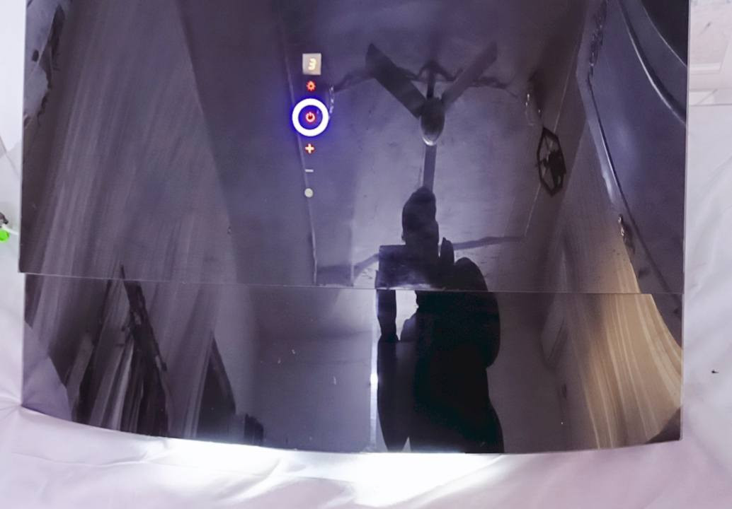 ساحبه كهربائي لمس للبيع كامل المواصفات اي خلل او نقص مابيه جديده المكان بغداد حي  ***********
