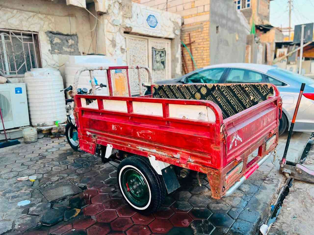 السلام عليكم ستوته للبيع دايون مديل 13اوراق كامله اصولي ستوته بلاد مكينه جديده  اامتيار الاصلي كهربائية كله شغاله ماعيزه برغي شاصي مكفول البدي بلاد مامكصوص مكاني (ناصريه سيد دخيل.) اريده ب1850وبيه مجال للشري ورچا لمايعجبه السعر يعبر المنشور ولا تنطي سعر من يمك تسمعلك حجايه مو حلوه متواجد خاص او وتساب ***********.
