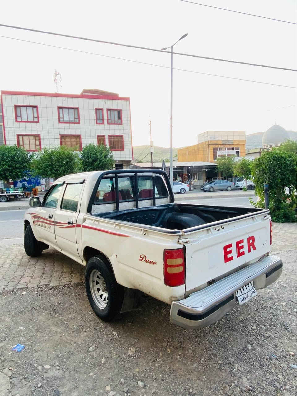 پیكاب دێر مەكینە بەخ  
گێرومەكینەو اكسلی بەشەرت
بێ دەحمو لێدراو
یەك دینار مەسرەفی نیە 
منفیست اسلی بەشرت
٣١ مجال
*********** واتساپ أربيل, العراق
