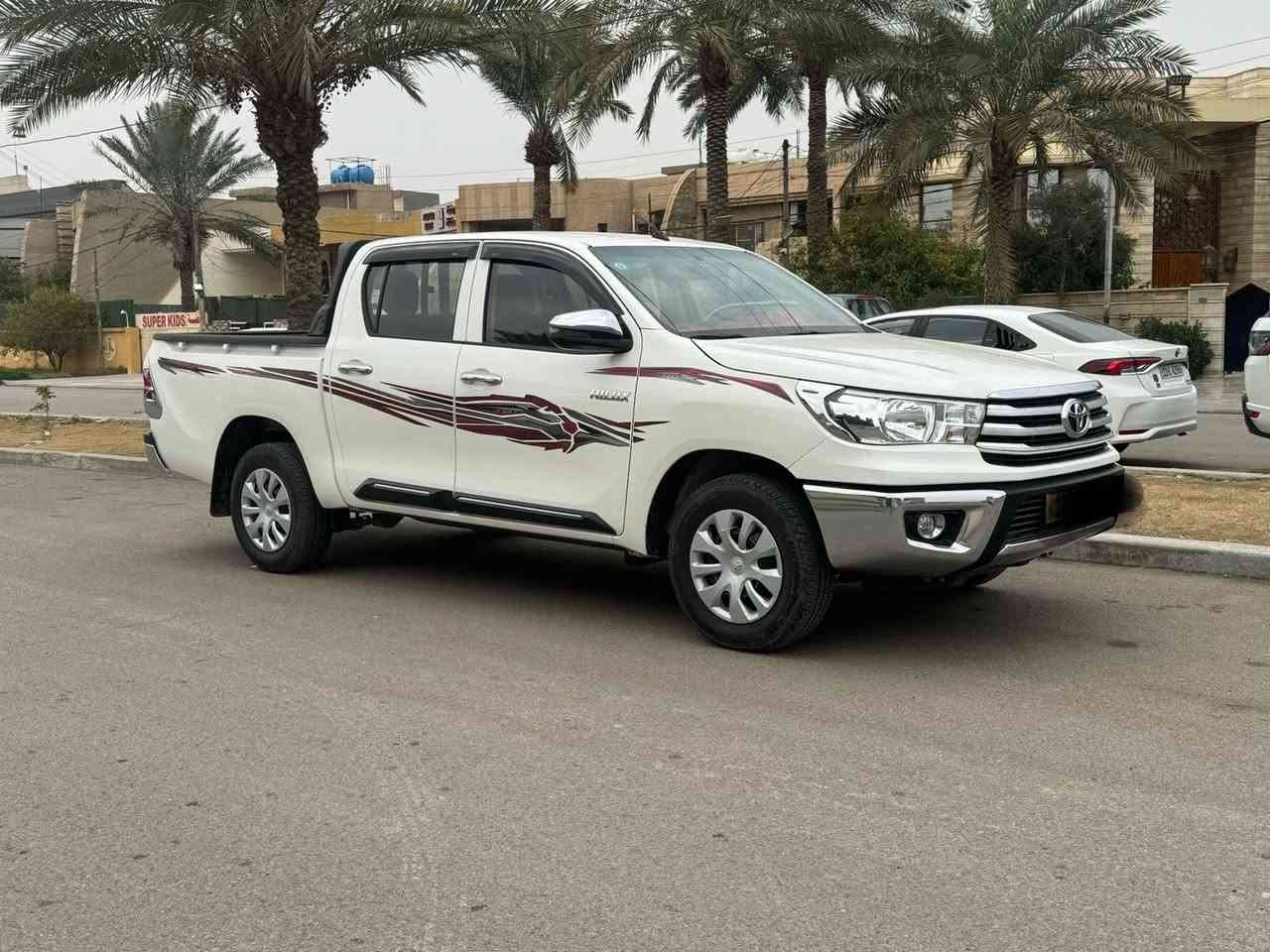 السلام عليكم
بيكم هايلوكس 2024 ناصيه كير عادي ماشيه 2500 كم يعني زيرو مكفوله من كلشي مغلفه كشنات وارضيه رقم بغداد باسمي
العنوان بغداد السيديه
السعر 248$
للاستفسار ***********
