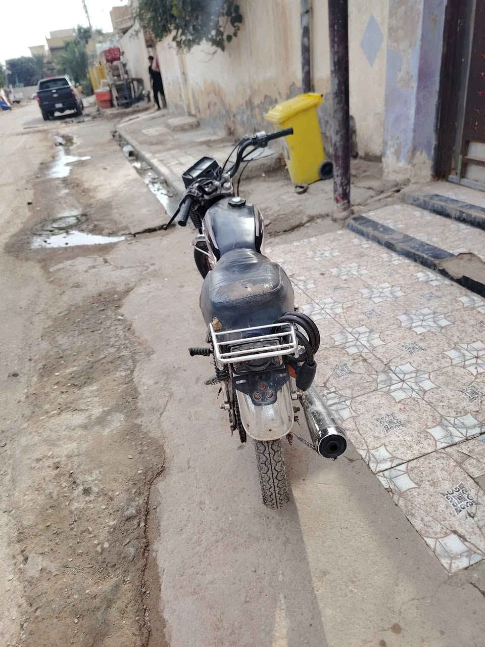 سعرها 650 اوراق اصوليه مو سكنر 
تايرات وجيوب جدد دبلات جدد صالنصه جديده الزنجيل جديد.. مكينه جديده مستعمله قليل عمارة, ميسان


**إذا كنت صاحب هذا الإعلان وتريد حذفه لأي سبب، رجاءا أرسل رسالة إلى الدعم الفني**