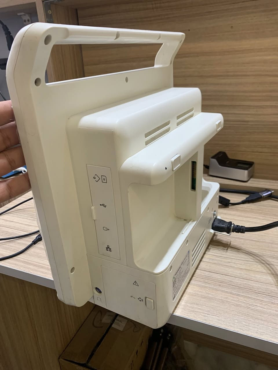 جهاز للبيع اعلى سعر ابيع للعلم الجهاز وحده بدون كيبلات فقط الجهاز وكيبل الكهرباء الي يفيده يجي خاص


**إذا كنت صاحب هذا الإعلان وتريد حذفه لأي سبب، رجاءا أرسل رسالة إلى الدعم الفني**