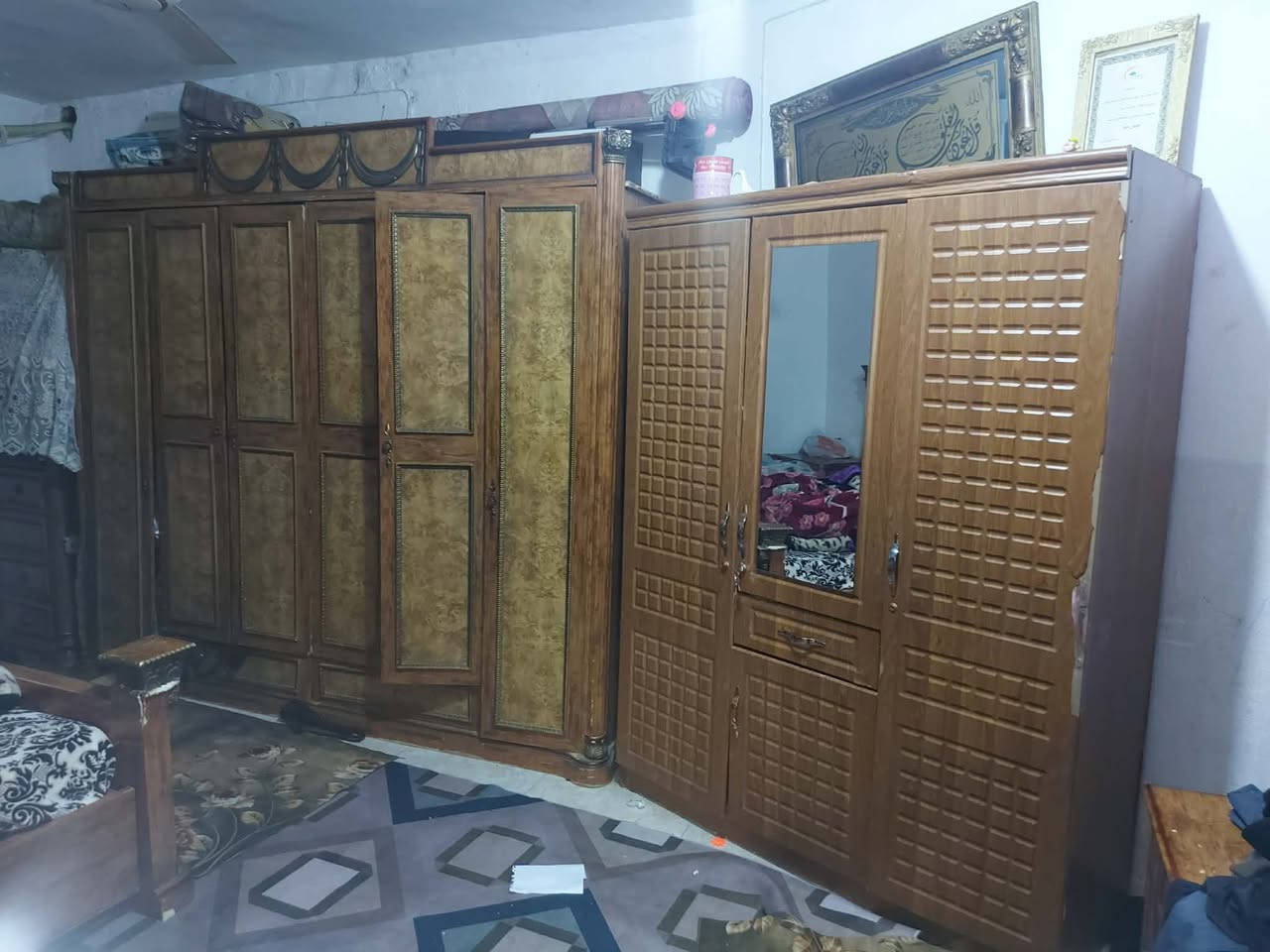 غرفه كامله ونظيفه للبيع 
٢٠٠ وبيها مجال للشراي 
مراسله خاص او الاتصال على رقم 
***********
عنوان كوت الزهراء شارع مستشفى الزهراء
