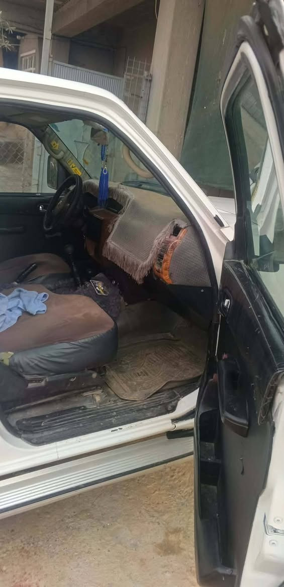 پاترۆڵ 2008مزایدە دیالە وەکالەت مەزموت حیزام پەمپە بجوانی بەس دەرگای دوای تەقیوە ماباقی بەشەرت  گێڕو مەکینەو اکسل بەشەرت بەس لەسایەقی کەمەنرخی95کەمی مامعملە سەیارە پاک ماوەتۆ ***********.ادمین❤
