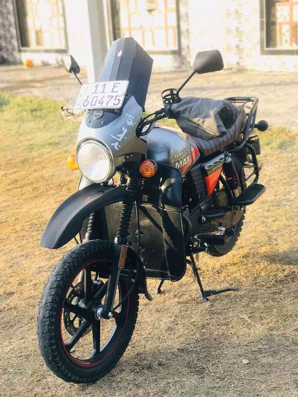 دراجة دايوان جبلي صار شهرين من مزلها كدامك شكد ماشية دراجة خير من الله بعدهة علة وضع شركة بسم لمعرض بعدني ما محولهة والله متوزي وريد بيعهة مكاني بغداد
***********
