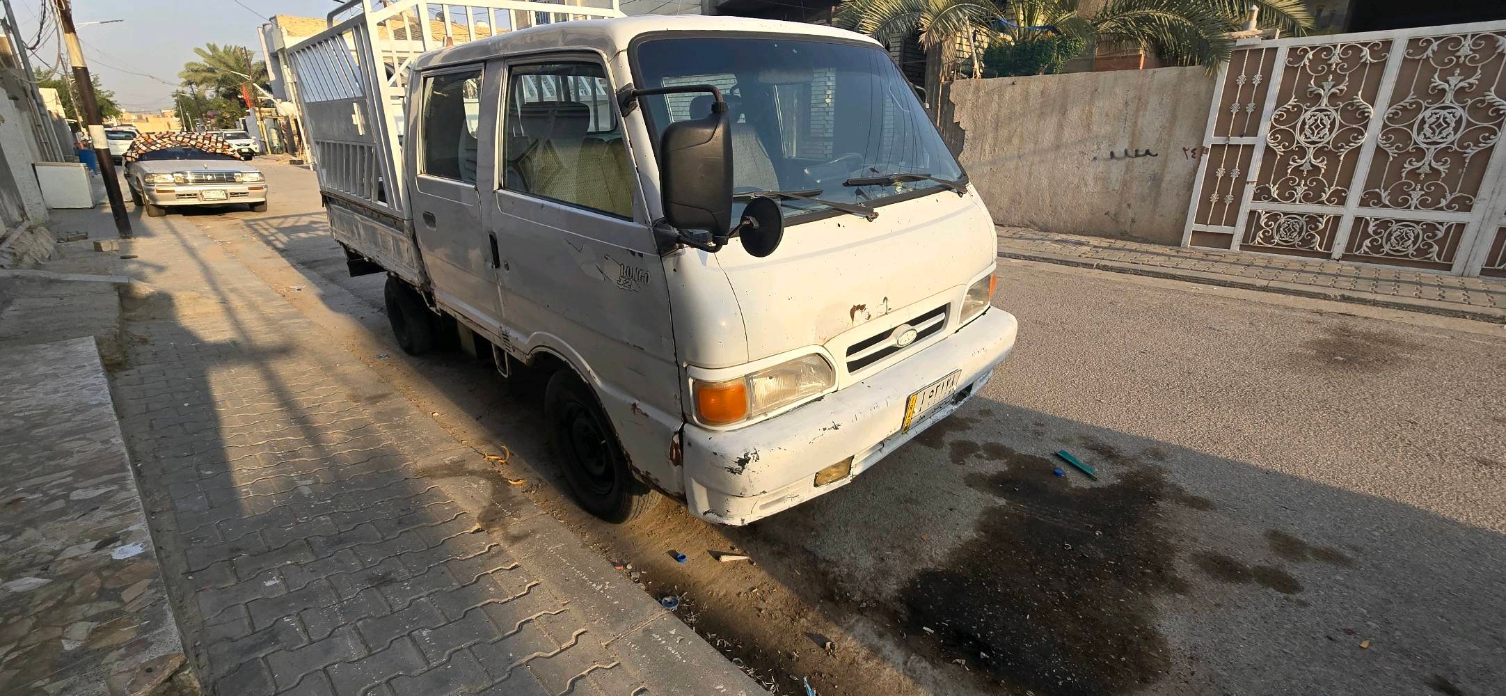 دبل قماره صلاح الدين مشروع وطني سنويه ٢٧
محرك كير اكسل شاصي 
بطاريه  الكل جديد 
تايرات أماميه جدد
حداديه أماميه نظافة ٨٠ من %وخلفيه جديدة 