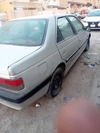 للبيع ٩ورقات راعيها بلنجف ماندله ابيع اسويج سياره شغاله بس شواصي طاكه ...