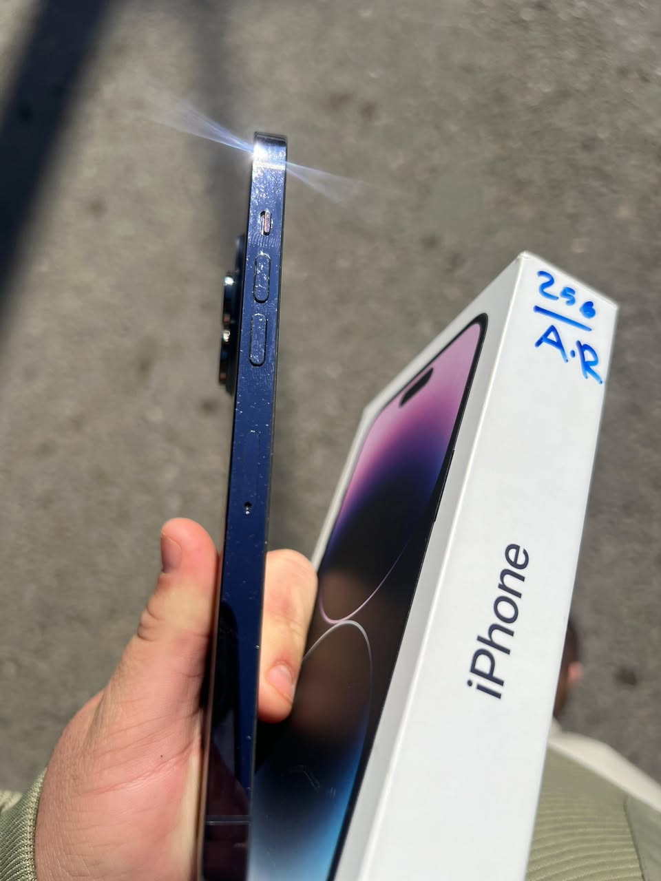 ايفون 14 برو ماكس 256
 تلفون نضيف شرط الفحص 
  بطاريته87%

iPhone 14 Pro Max
   Memory 256G
سعر 950 بي مجال 
***********
اتصل
