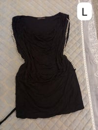 تشيرتات نسائية • سود • توصيل