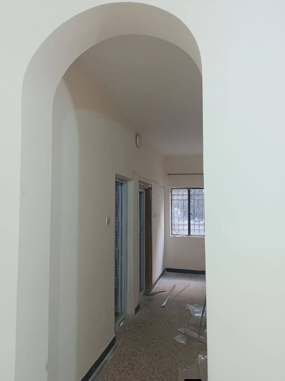 مشتمل للايجار نضيف جدا طابق اول مفصول بدرج خارجي مساحة ١٥٠ م في السيدية / الضباط يتكون من 
صالة ، هول داخلي ، غرفتين نوم ، مطبخ وحمام ) بدل الايجار المطلوب ٦٥٠ الف دينار 
للاستفسار الاتصال على الرقم ***********
