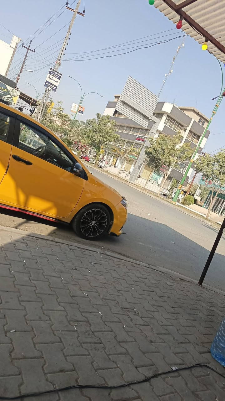 كورلا موديل ، 14بيها قطعتين جاملغ مبدل جهة السكن وهلال بل بؤنيد s. e منظومه غاز دفتر بانزين الشرعي بكركوك .. السعر 130
