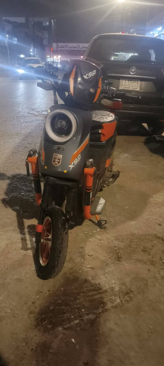 دراجةx900    للبيع السعر 500 وبيها مجال للتواصل مع الرقم *********** البصرة
