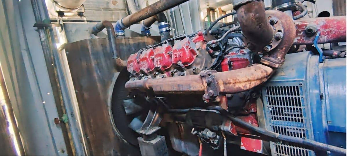 السلام عليكم
مولد دايو للبيع
8سلندر
رأس التوليد 250 كيفي ستندر
علماً بأن الماكينة كايمه
للاستفسار الاتصال على الرقم
***********
