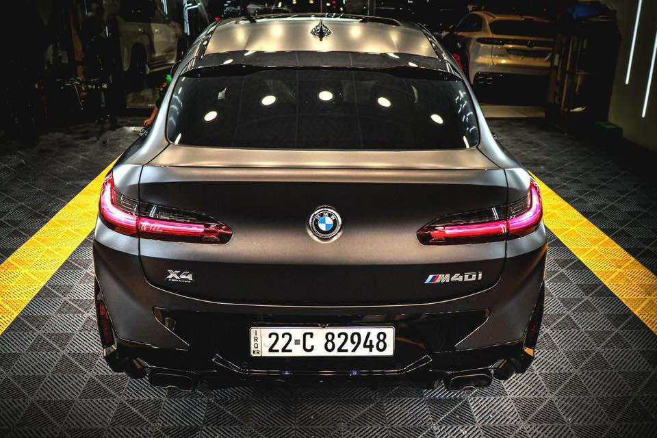 سلام عليكم BMW X4 M performance 2022 
6 سلندر توين باور تيربو 
لون نفطي مغلفه ppf طافي
بيها بنيد مبدل وبارد بالتكمه الخلفيه حادث بسيط بس خشم البنيد
مكان السياره ناصريه مركز
السعر 420وبيهة مجال 
رقمي ***********
