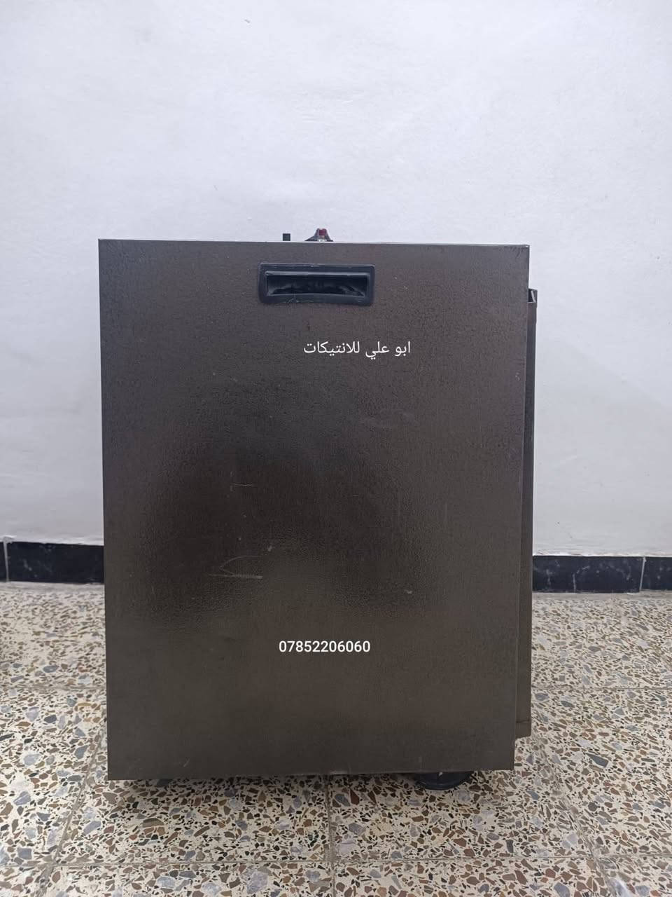 الفخامه و المتانه تجتمع في صوبه غازيه صناعة عراقية معدات الرافدين الحجم الوسط نظيفة جداًجاهزه وشغاله وخاليه من أي عيب مع منظم دنيماركي للتواصل ع الخاص أو على الرقم ***********
