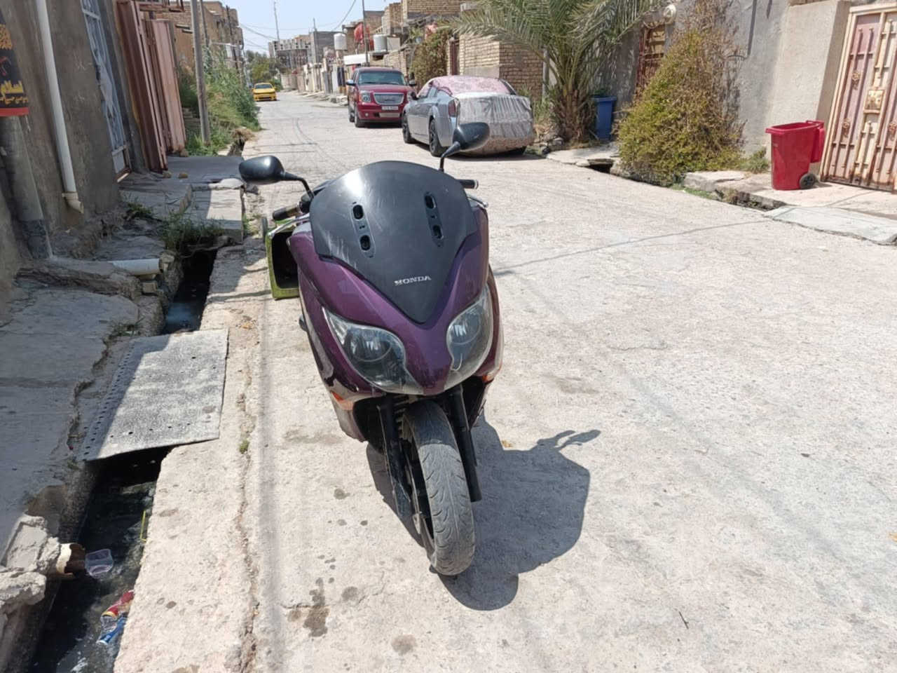 سلام عليكم  هونداي MF فورزه صفر  0/10/S7 رمبه مكفوله كفاله عامه 
7نمر 4تحويلات نظام تدفئه يدات بلاد استان حساس وضع الشركه مكينه ناعمه شلعه ومعدل فول بصمه شغاله كهربايات كلها شغاله وجديده  شاحن موبايل  سماعات بلاد 
دبلات جدد تايرات نضاف خلفي وامامي  السعر 950وبيها مجال والشراي يدلل عليه 
مكان ذي قار قضاء الرفاعي /***********
