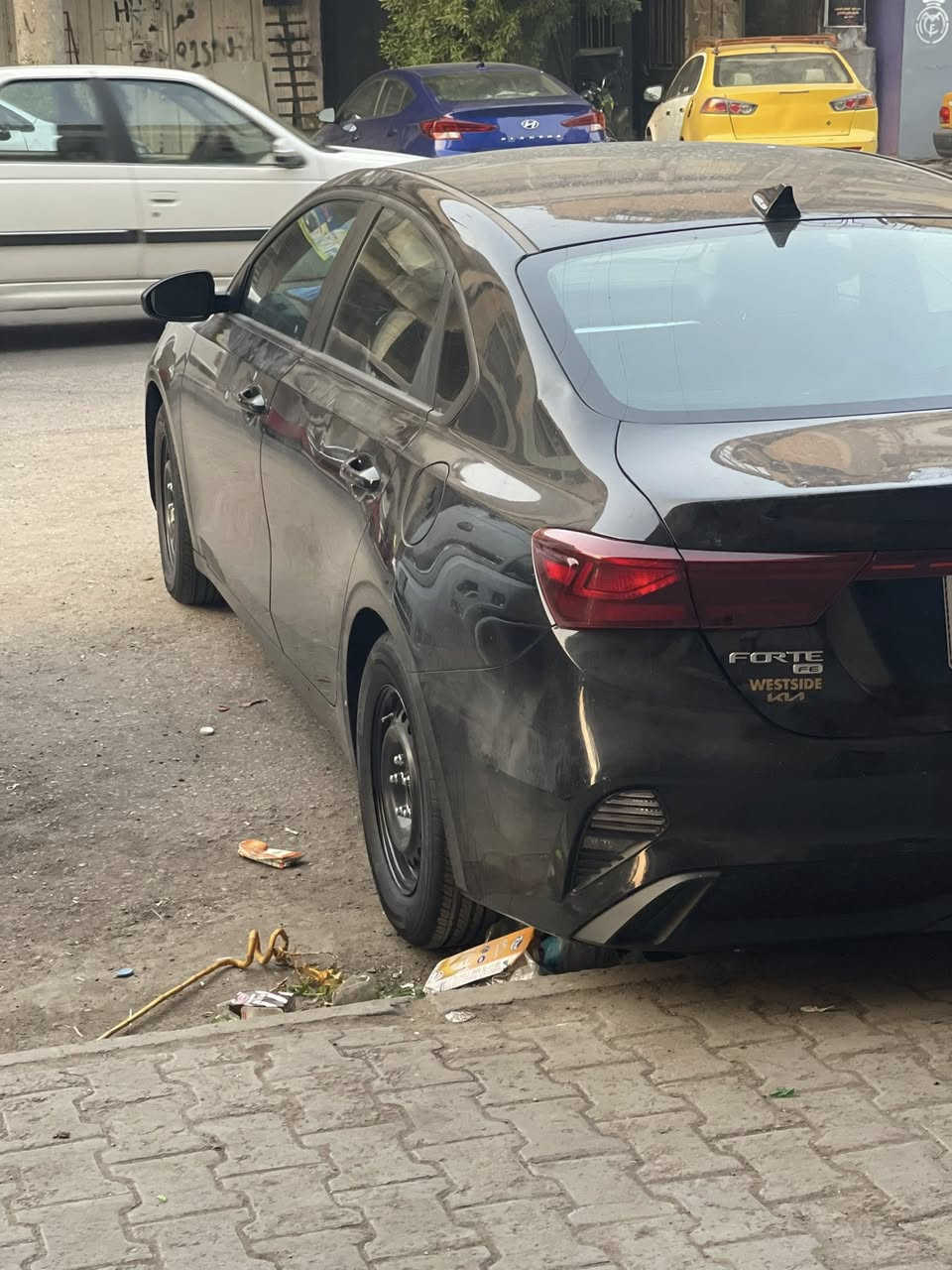 السلام عليكم كيا فورتي موديل2024 حادثه صفحه بابين وجاملغ ماواصل لدواخل ولا لغد ولا شاصي التفاصل اكثر  صور الحادث موجوده لاستفسار***********
