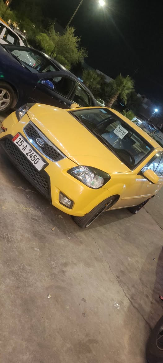 سلام عليكم للبيع كيا ريو امريكي منضومه غاز محرك 16 كير توماتيك موديل 2010 هيه وغرامات صفر رقم مصطره سنويه بسمي  كاربون بانزين بيها ضرر فقط جاملق المامي السعر (95) ***********
