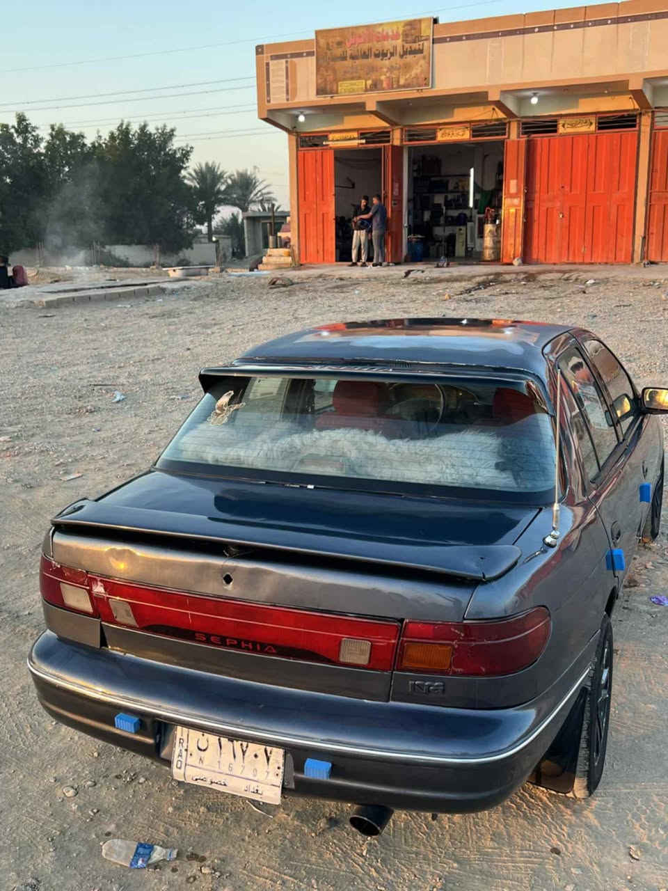 سلام عليكم كيه سيفيه موديل 93 مصبوغه عام الجماليه كير محرك مكفول سنويه 27 سعر 34بيه مجال/***********/***********
