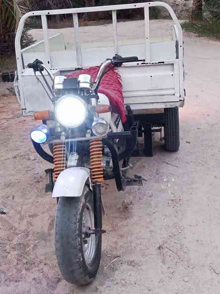 ستوته مديل 14 البيع ستوته شصيها نضيف بديها مال شغل عوزه ترتيب قليل كرهبايات كلها شغله سعر مليون 250 خاص موجو***********هذه رقمي
