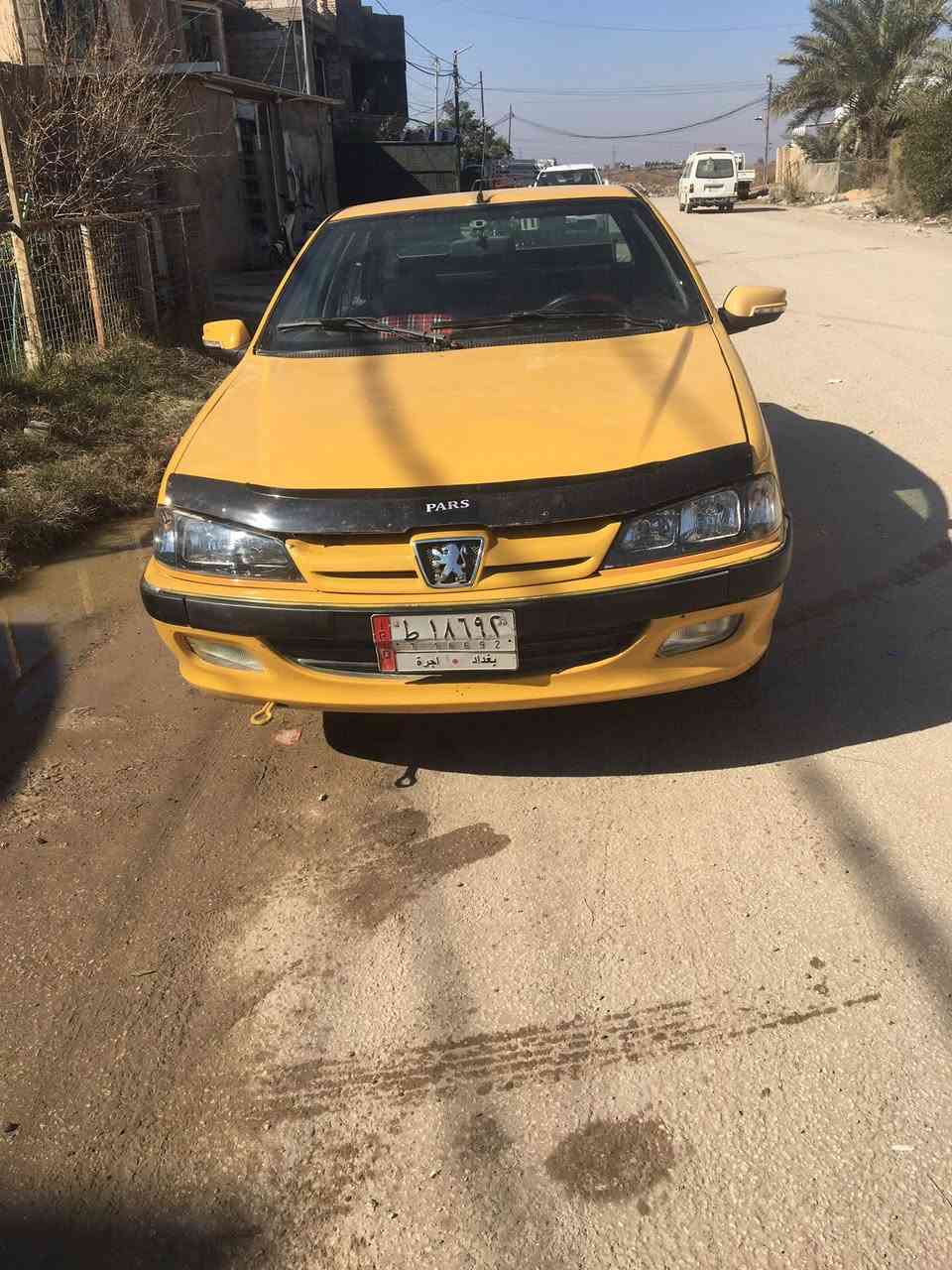 السلام عليكم بيجو بارص 2010رقم بغداد سنوية لل ٢٧ مكينة وكير وحديداية وتايرات غرفته جديدة مدوشمة عام شاشه وكامرة ومنضومة لايت زنون بيهه خياسات ومعمرة ومصبوغات ع كدهن السعر ٢٨ وبيها مجال قليل مكاني بابل ***********
