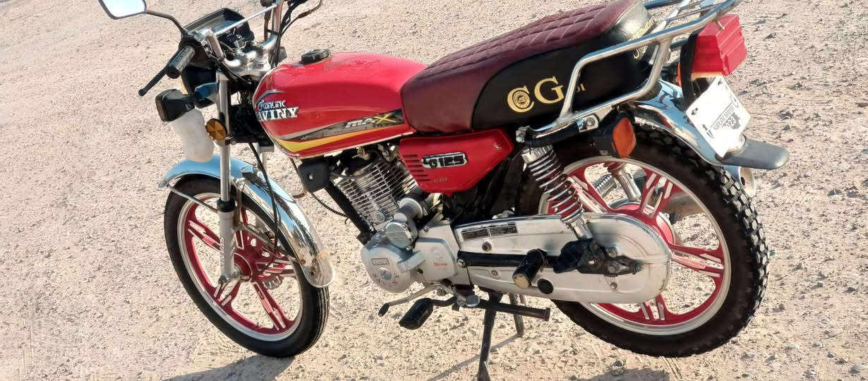 دراجه سيفان للبيع موديل 22 
500 وبي مجال


**إذا كنت صاحب هذا الإعلان وتريد حذفه لأي سبب، رجاءا أرسل رسالة إلى الدعم الفني**