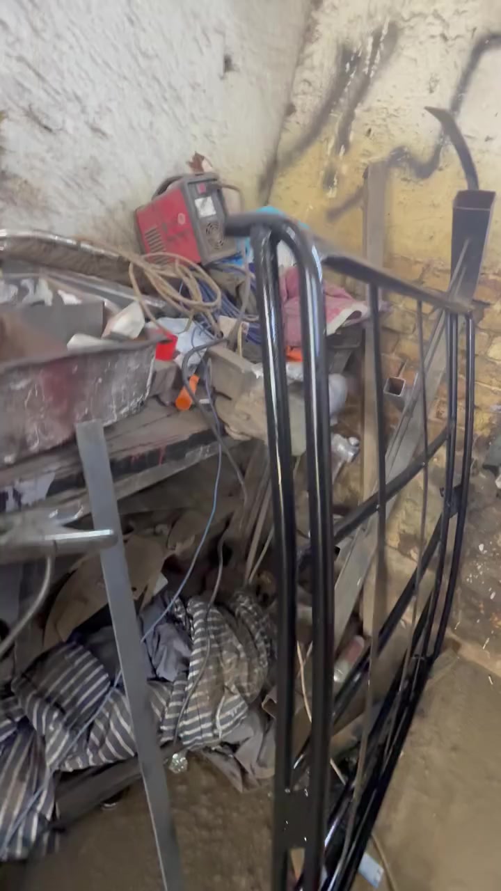 محلات سيد علي لعمل تفصال كافه أنواع لسيبايات متوفر جمله ومفرد بأنسب لاسعار شغل درجه أوله تسكام اي استفسار اتصل وتدلل *********** سيد حسين متفور توصيل جميع لمحافضات
