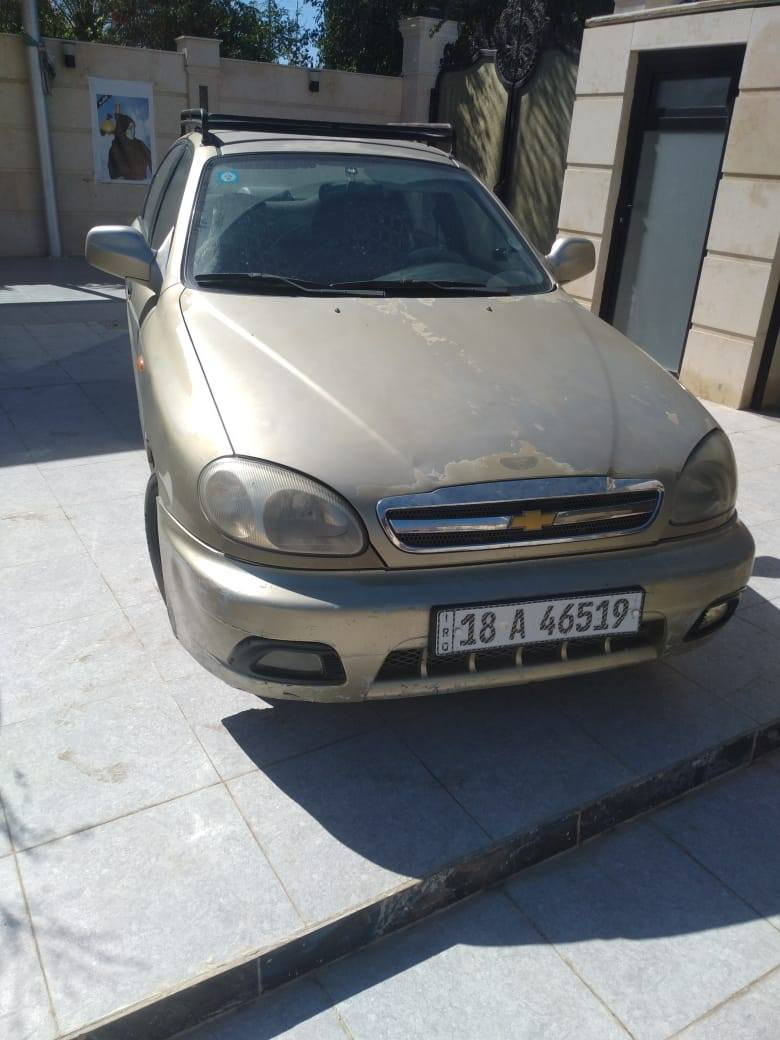 دايو لانوس موديل ٢٠٠٠ مكفولا من ضربه وحداديه ومحرك وكير عادي السعر ٣٠ ورقه وبيه مجال  لشراي الاستفسار اكثر *********** بيه وتساب وتصال رجاء مكلف بالنشر غير متواجد على الفيس
