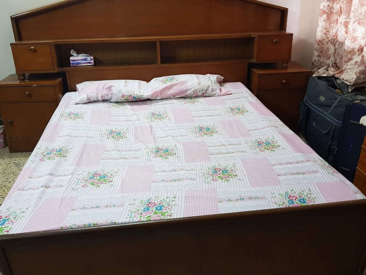 غرفة نوم مستعملة للبيع للتواصل على الخاص


**إذا كنت صاحب هذا الإعلان وتريد حذفه لأي سبب، رجاءا أرسل رسالة إلى الدعم الفني**